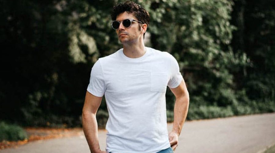 What to wear with a white t-shirt?